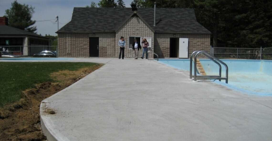 Outdoor pools, Quebec City